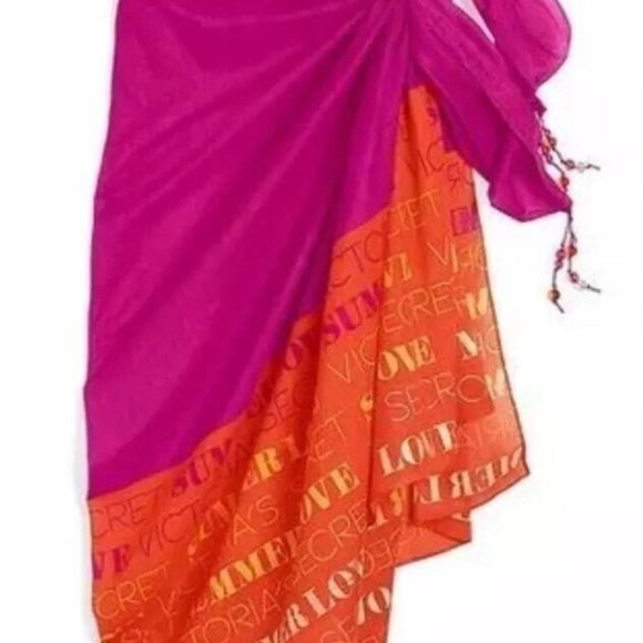 Victoria Secret set of 4 - Picture 7 of 11